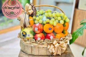 Giỏ trái cây tặng thôi nôi