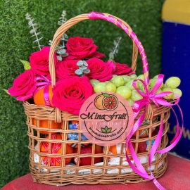 Giỏ trái cây và hoa MNG035